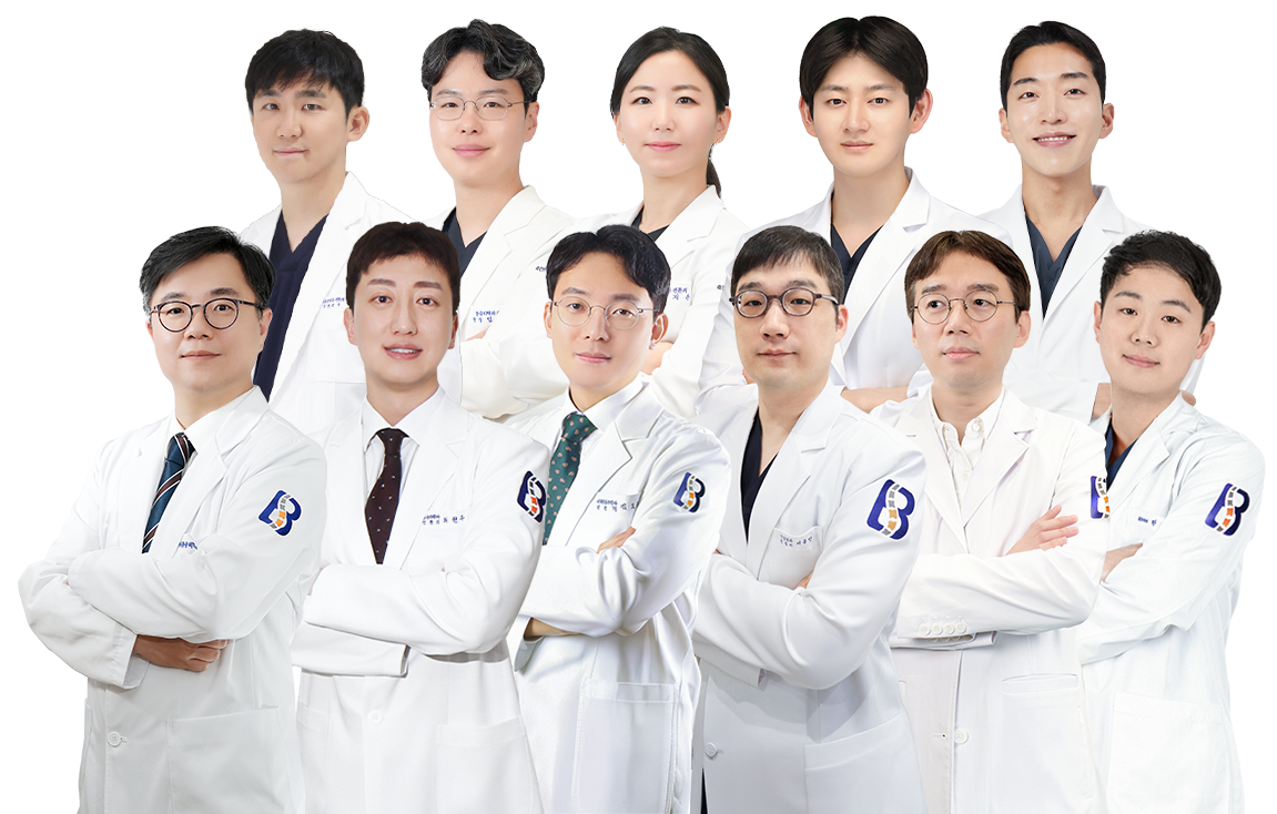 바른통증클리닉 네트워크 통증의학과·정형외과 전문의 단체 사진